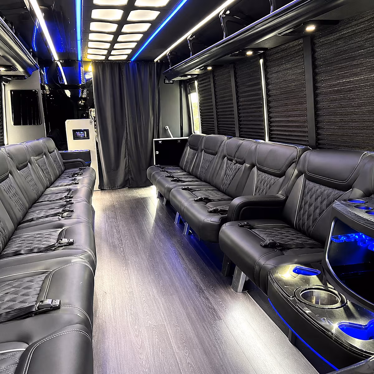 hit every photo stop in your lakewood party bus before the dance