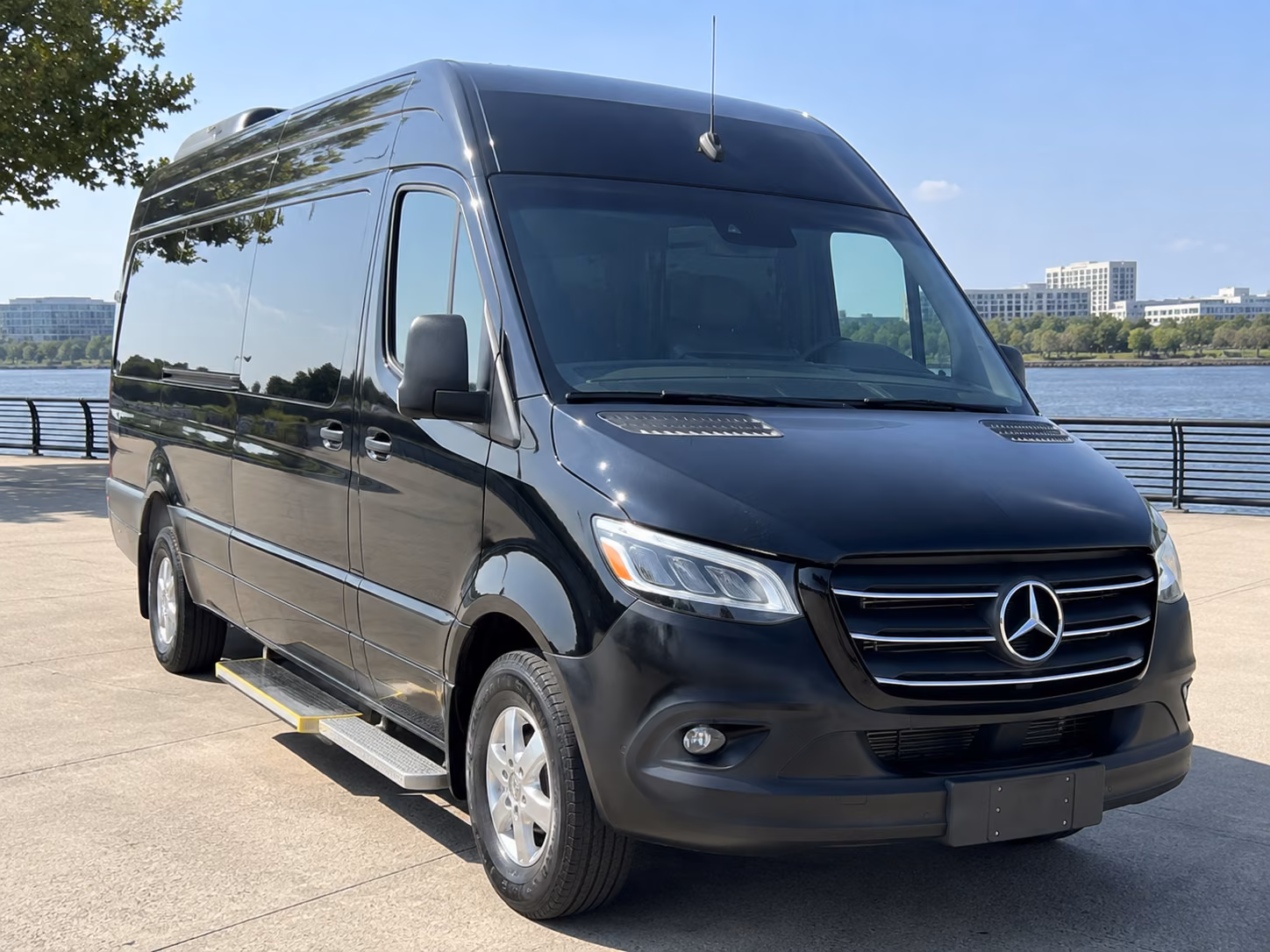 rent a bus for live music and private events around lakewood