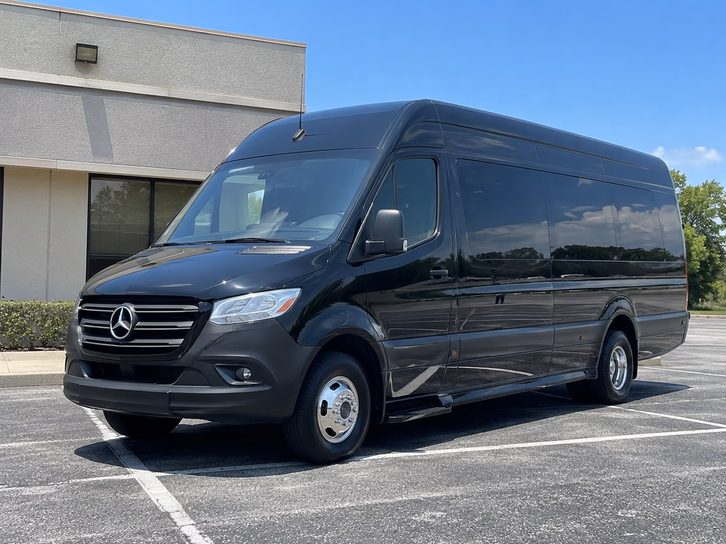 wine event transportation from lakewood to vinnie fera winery